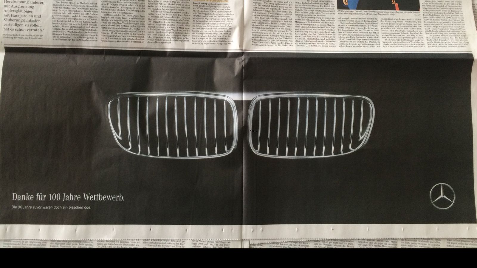 Στο πλαίσιο της ευγενούς άμιλλας η Mercedes-Benz «ευχήθηκε» με μια πρόσκληση στην BMW, να ανακαλύψουν την πλήρη ιστορία της αυτοκίνησης στο μουσείο τη
