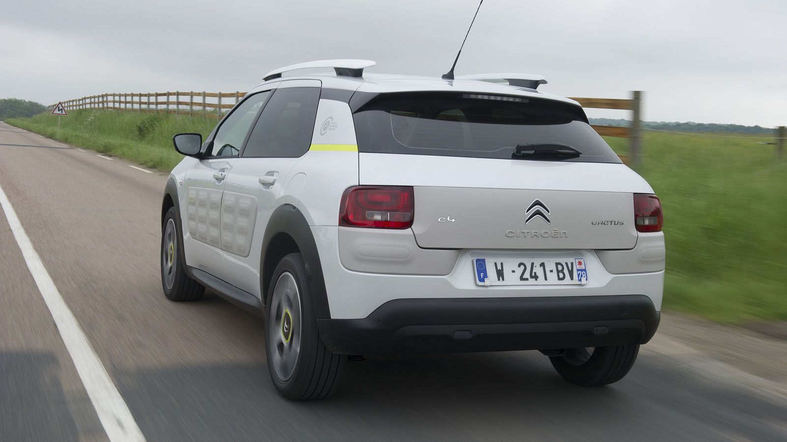 Ως όχημα επίδειξης επελέγη ένα C4 Cactus, το οποίο μας δείχνει τα πλεονεκτήματα της νέας ανάρτησης, η οποία αναμένεται να περάσει στην παραγωγή από το