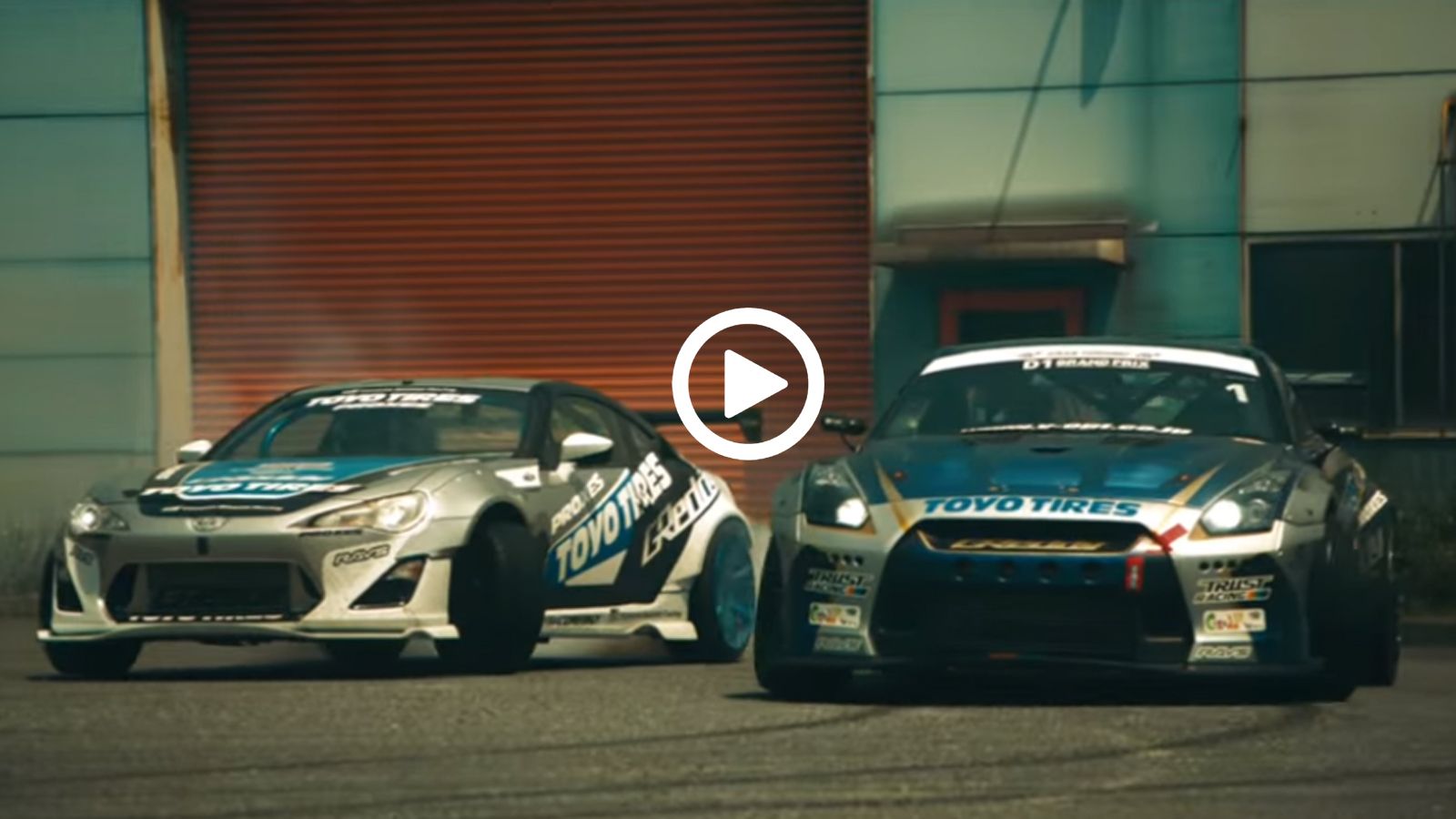 Toyota GT86 vs Nissan GT-R