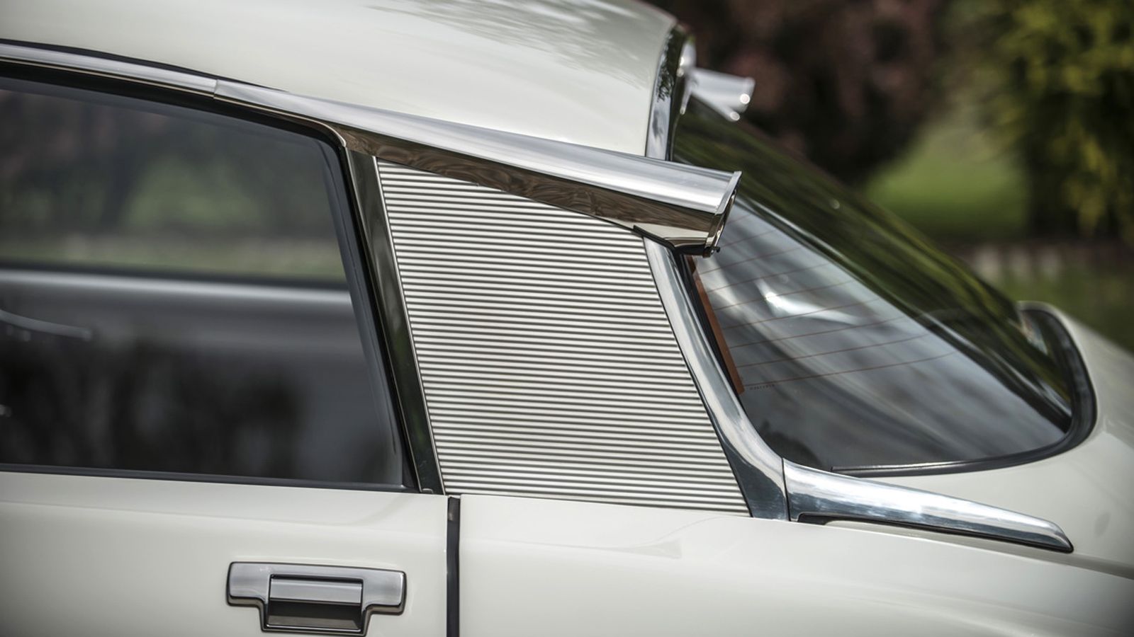 Επιστροφή της Citroen DS: «Βάτραχος» με ρεύμα