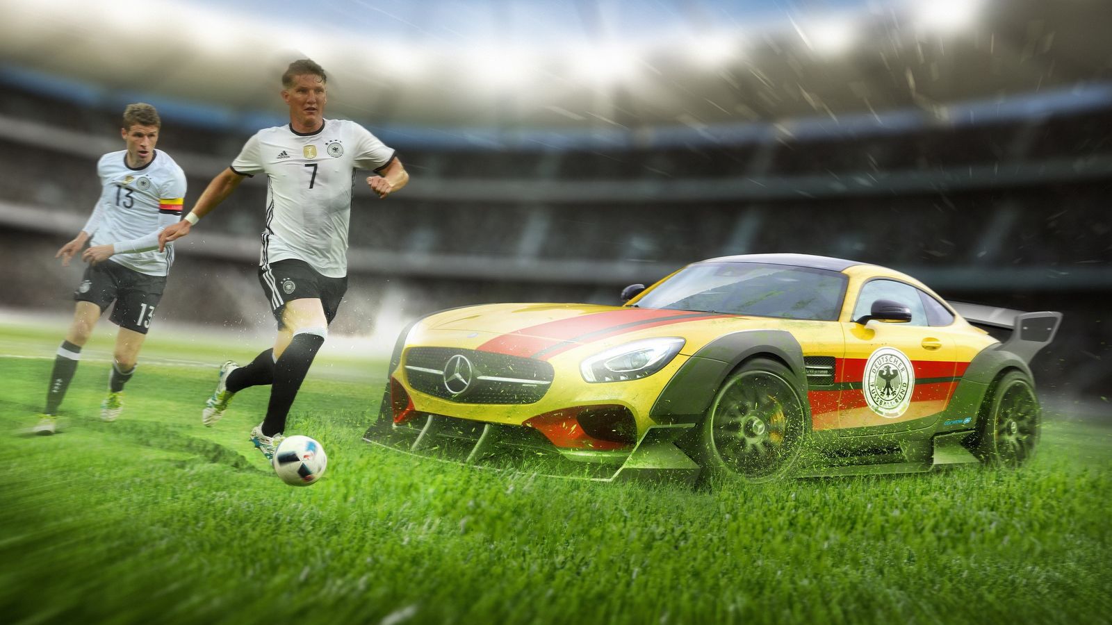 Δίπλα στη νέα Mercedes AMG GT R βλέπουμε τους Bastian Schweinsteiger (Manchester United) και Thomas Muller (Bayern Munich).