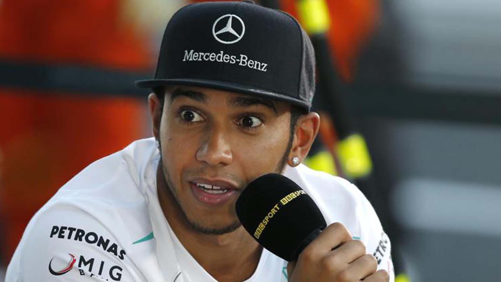 Στη Mercedes δεν έχουν πρόβλημα με τις δηλώσεις του Hamilton.