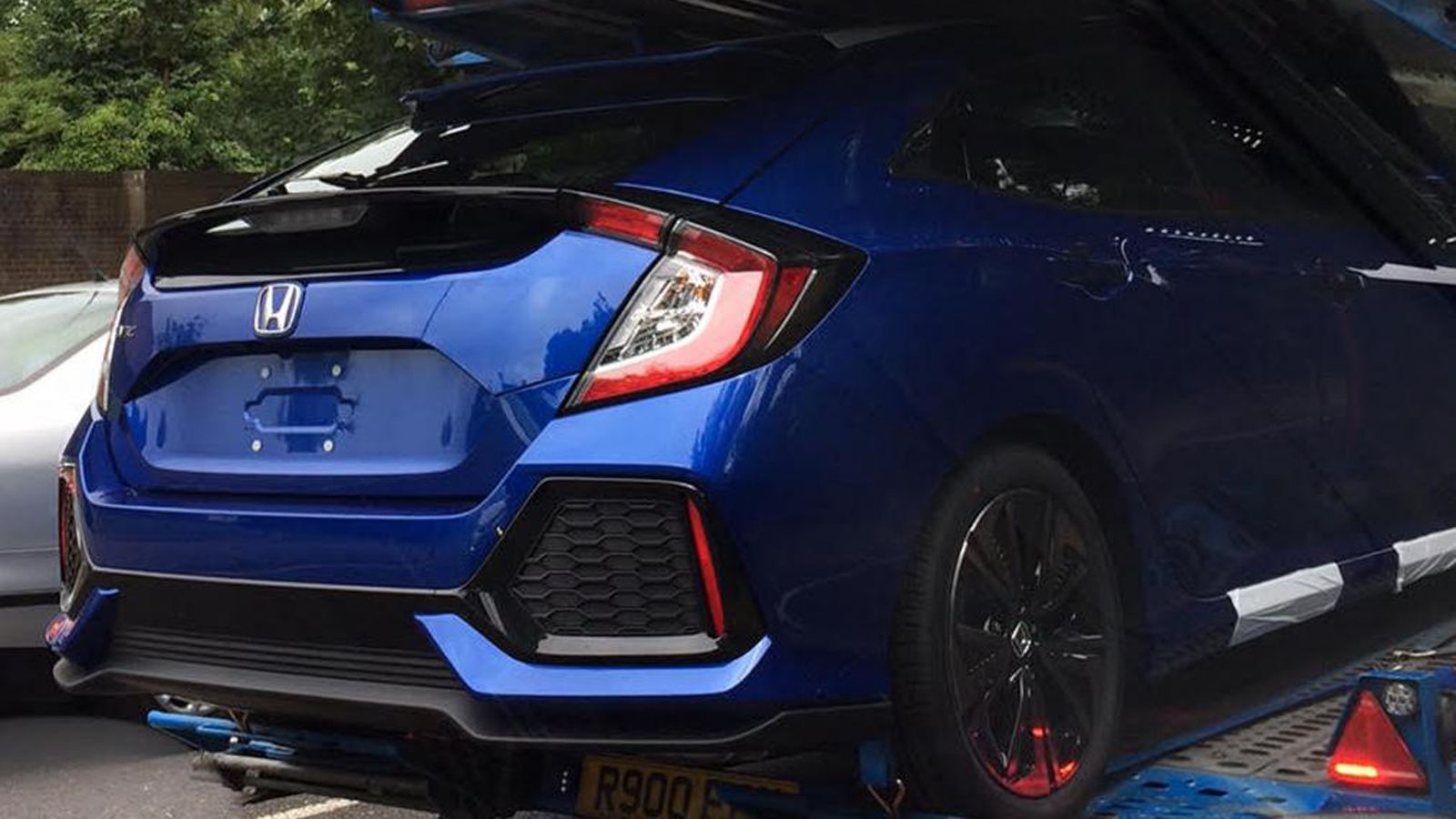 Το νέο Civic Hatchback στην Ευρώπη λέγεται πως θα φέρει το νέο 3κύλινδρο 1.000άρι σύνολο της Honda, αλλά και μια αναβαθμισμένη εκδοχή του turbodiesel 