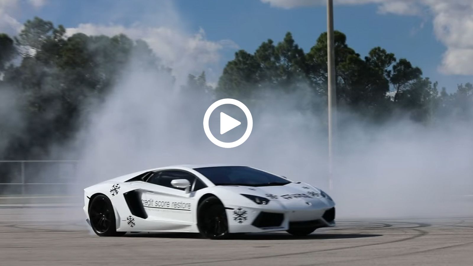«Φωτιές» για Aventador