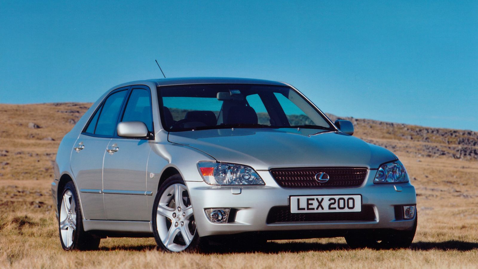 Lexus IS πρώτης γενιάς: 1999-2005