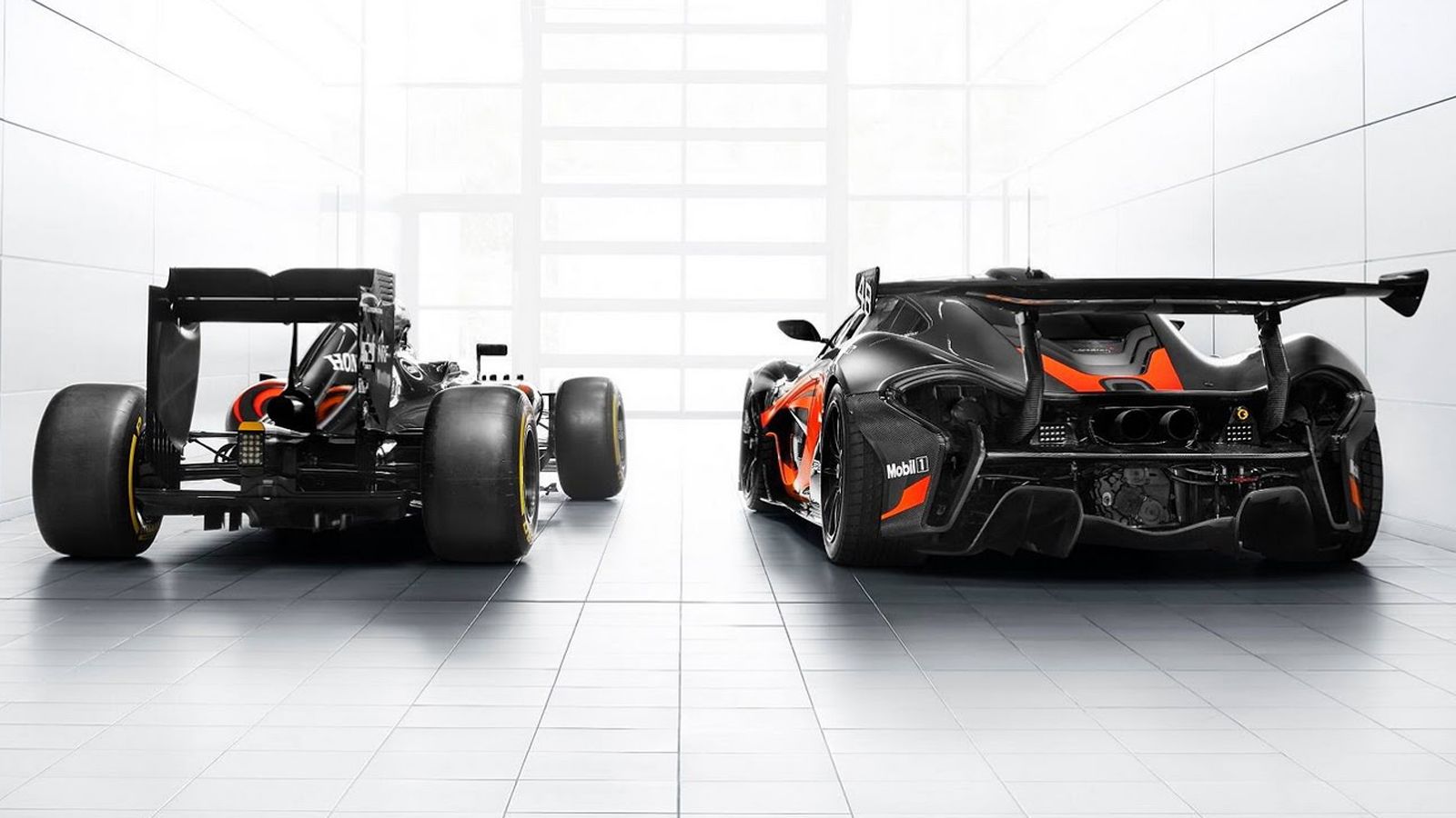 Τα μονοθέσια MP4/31 με τον κινητήρα Honda, θα δοκιμαστούν εκ νέου στο Σπα, όπου θα προσπαθήσουν να περάσουν τις Toro Rosso, αλλά και να κερδίσουν λίγο