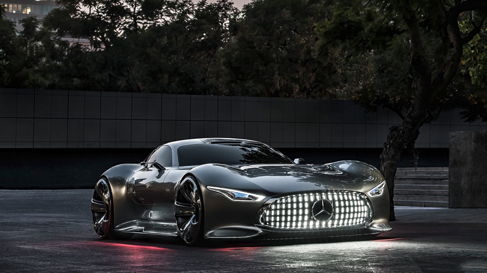 Νέο υβριδικό hypercar συνολικής απόδοσης 1.300 ίππων φημολογείται ότι βρίσκεται προ των πυλών από τη Mercedes-AMG. (Εδώ Mercedes-AMG Vision GT Concept