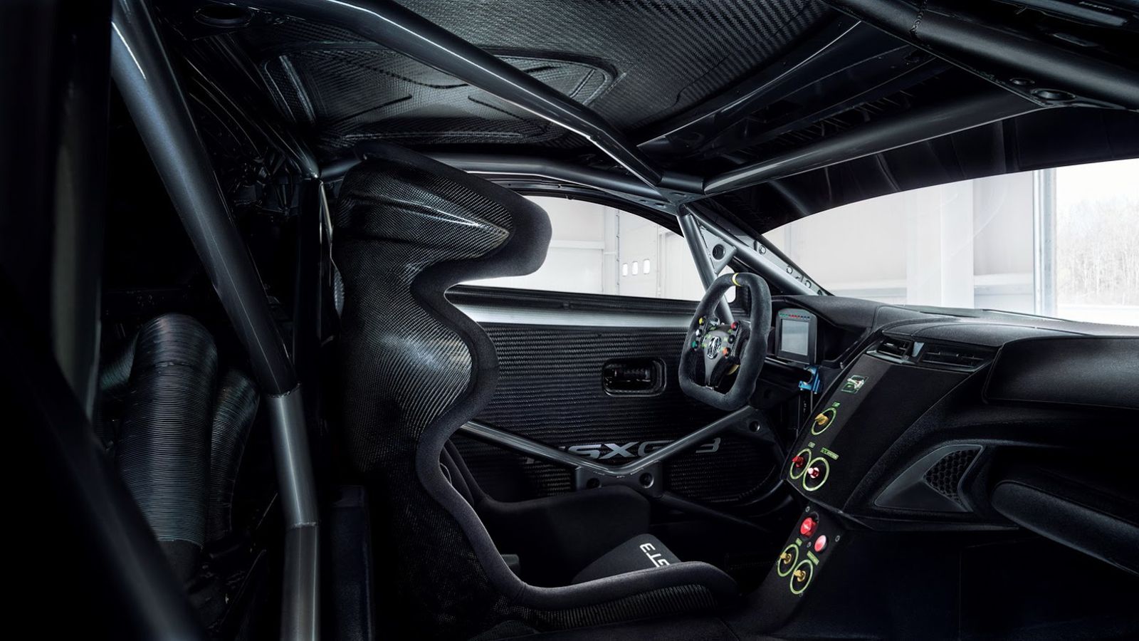 Όπως υποδηλώνει και το όνομα του NSX GT3, συμμορφώνεται με τους κανονισμούς της FIA για την GT3 κατηγορία. Η εξέλιξή του δεν έχει ολοκληρωθεί ακόμα κα
