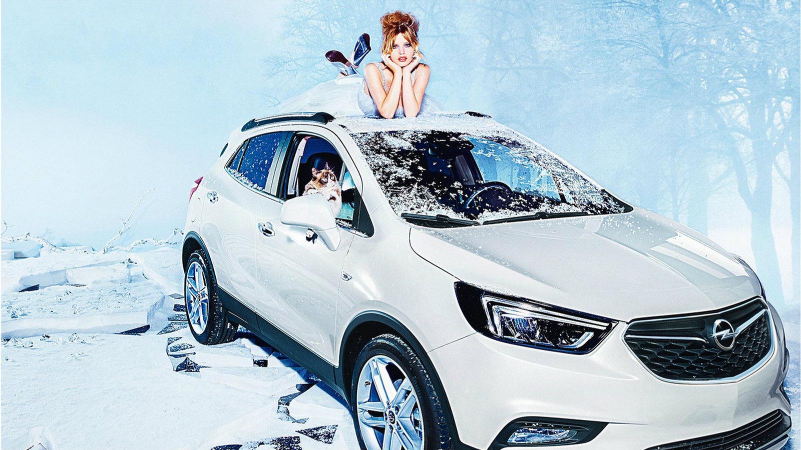 Μαζί της το διάσημο supermodel Georgia May Jagger και κάποια μοντέλα Opel