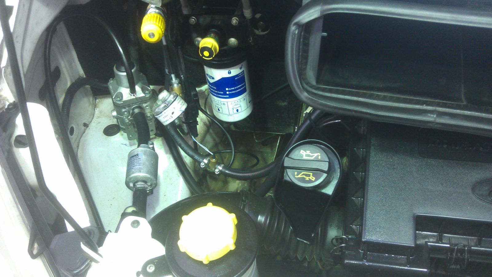 Πετρέλαιο και CNG από την Polargas Landirenzo