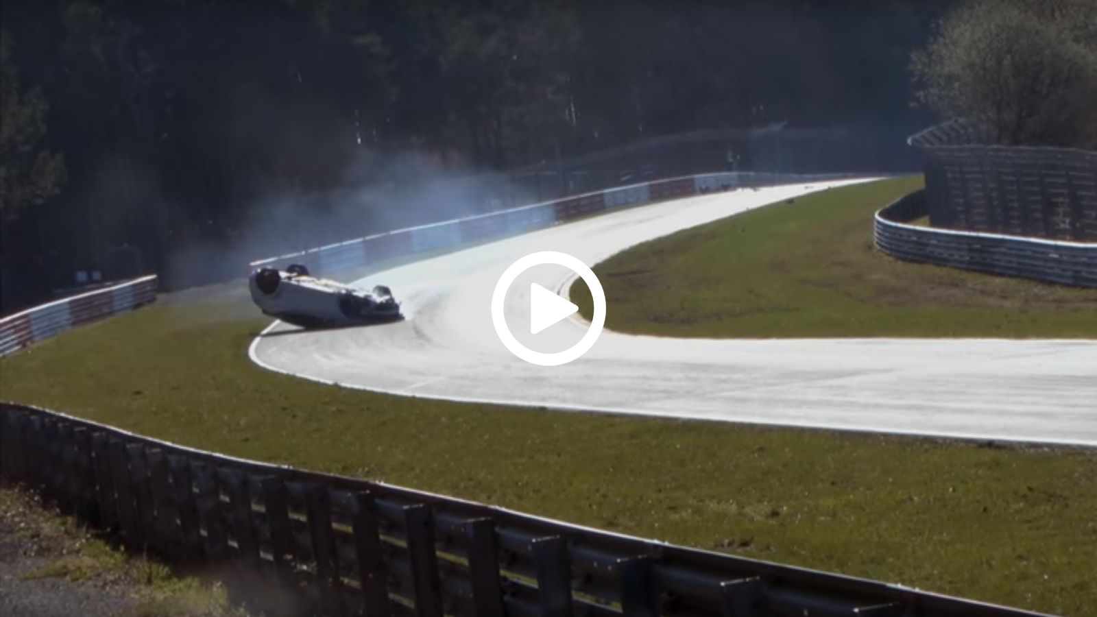 Πήρε τούμπες στο Ring