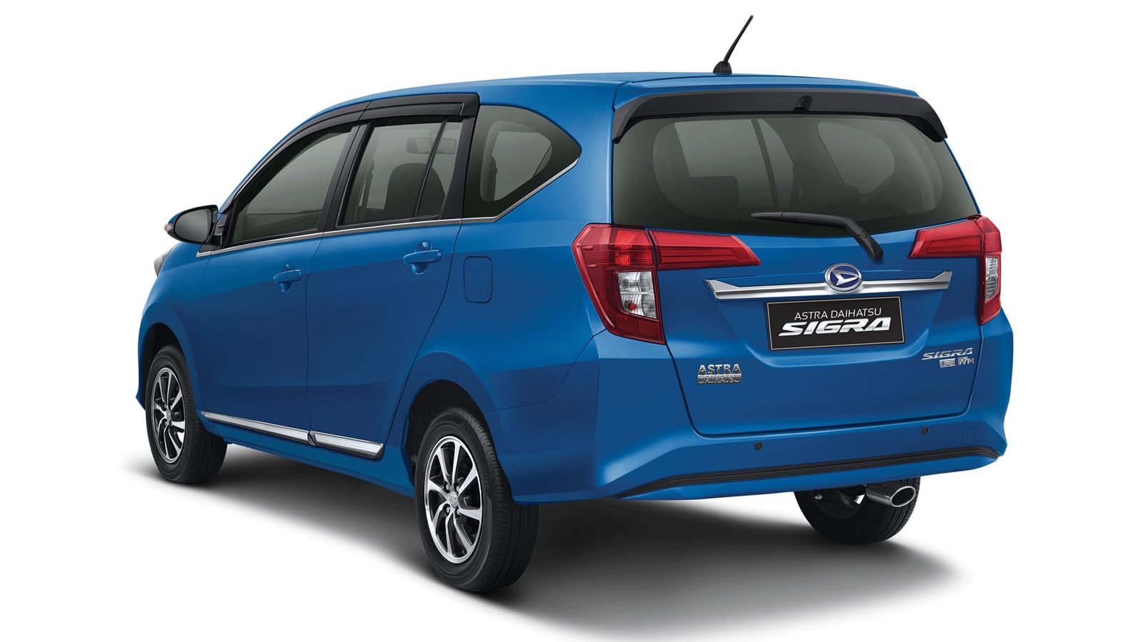 Το Sigra αποτελεί τον καρπό της σύμπραξης των Daihatsu και Astra International, ενός ινδονησιακού ομίλου που έχει παρόμοιες συνεργασίες –μεταξύ 