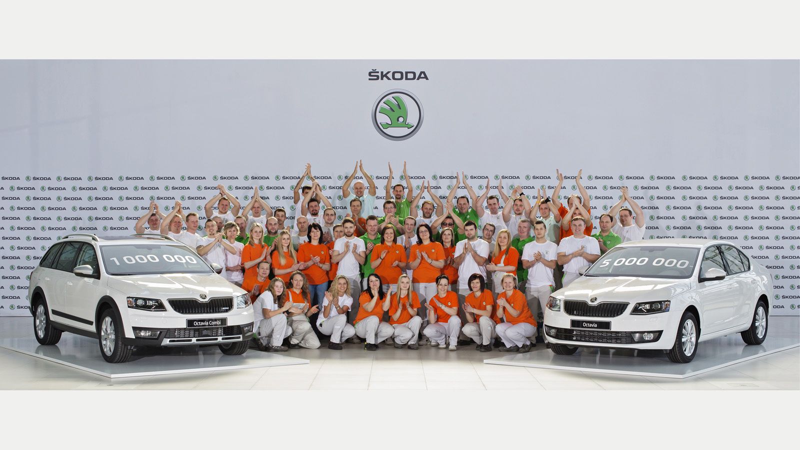 Σε τρία χρόνια «ζωής», η τρίτη γενιά της Skoda Octavia πρόλαβε να κατασκευαστεί σε ένα εκατομμύριο αντίτυπα, με τις συνολικές της πωλήσεις από το 1996