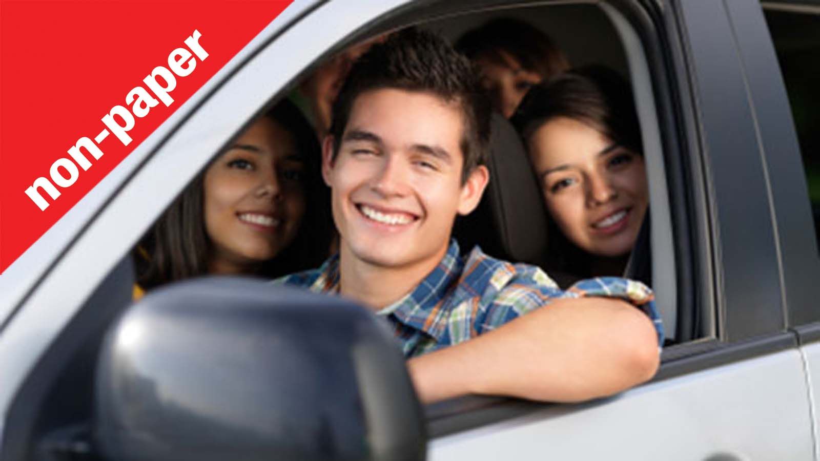 Οι νέοι δεν συγκινούνται από τα αυτοκίνητα πλέον. Γιατί όμως; Πως θα απαντήσει η αυτοκινητοβιομηχανία;