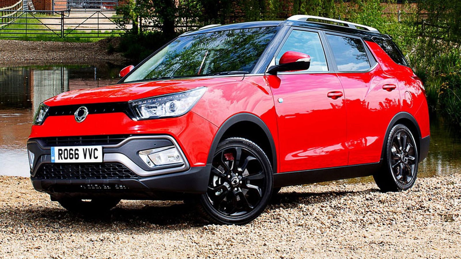 Η SsangYong παρουσίασε το νέο της compact SUV, το Tivoli, το οποίο είναι ένα εντελώς νέο όχημα που στηρίζεται στην καινούργια πλατφόρμα X100. Θα λανσα