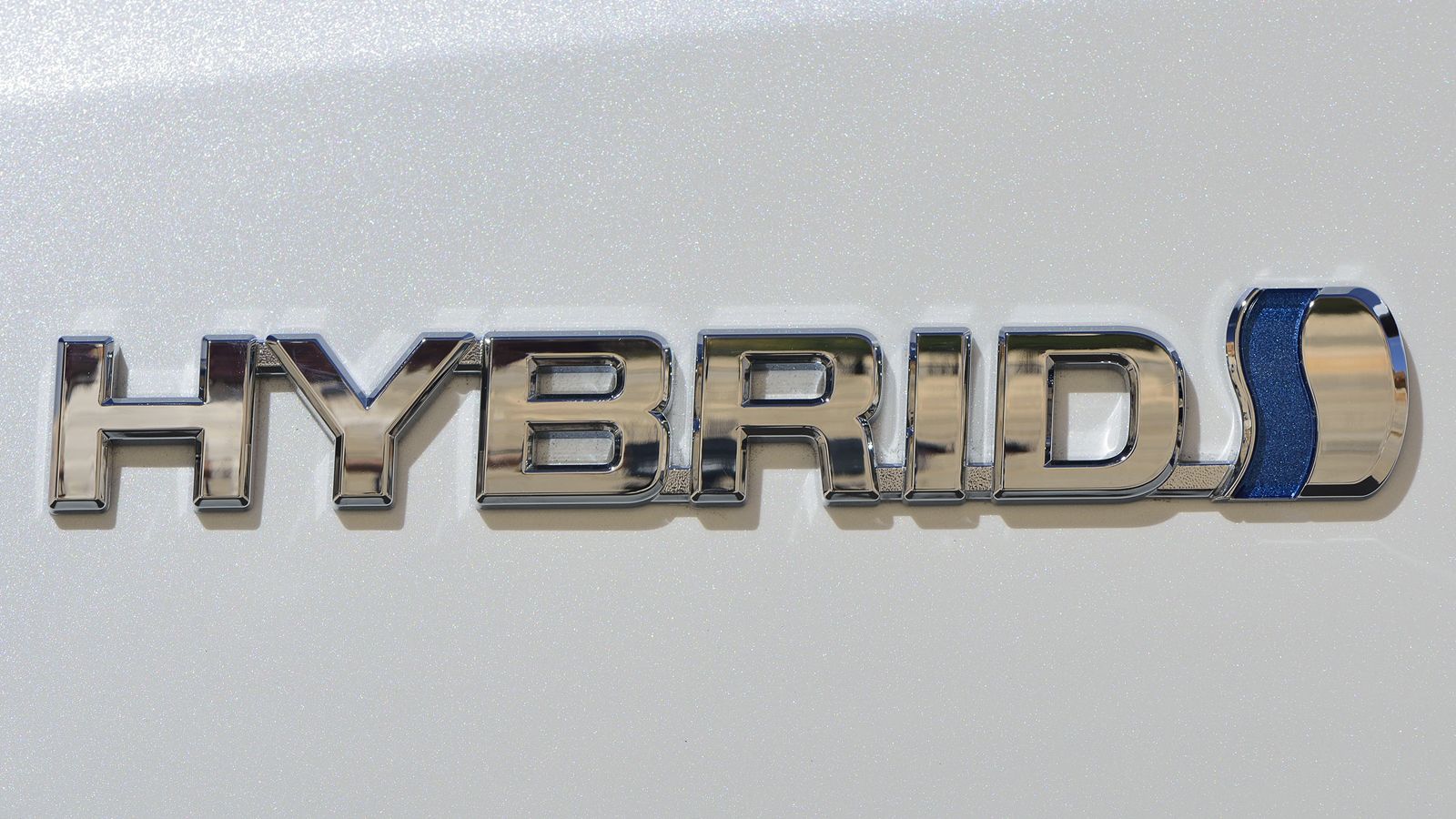 Το Hybrid Health Check είναι ένα πρόγραμμα που πραγματοποιείται ετησίως από τεχνικούς πιστοποιημένους στα Toyota Hybrid μοντέλα.