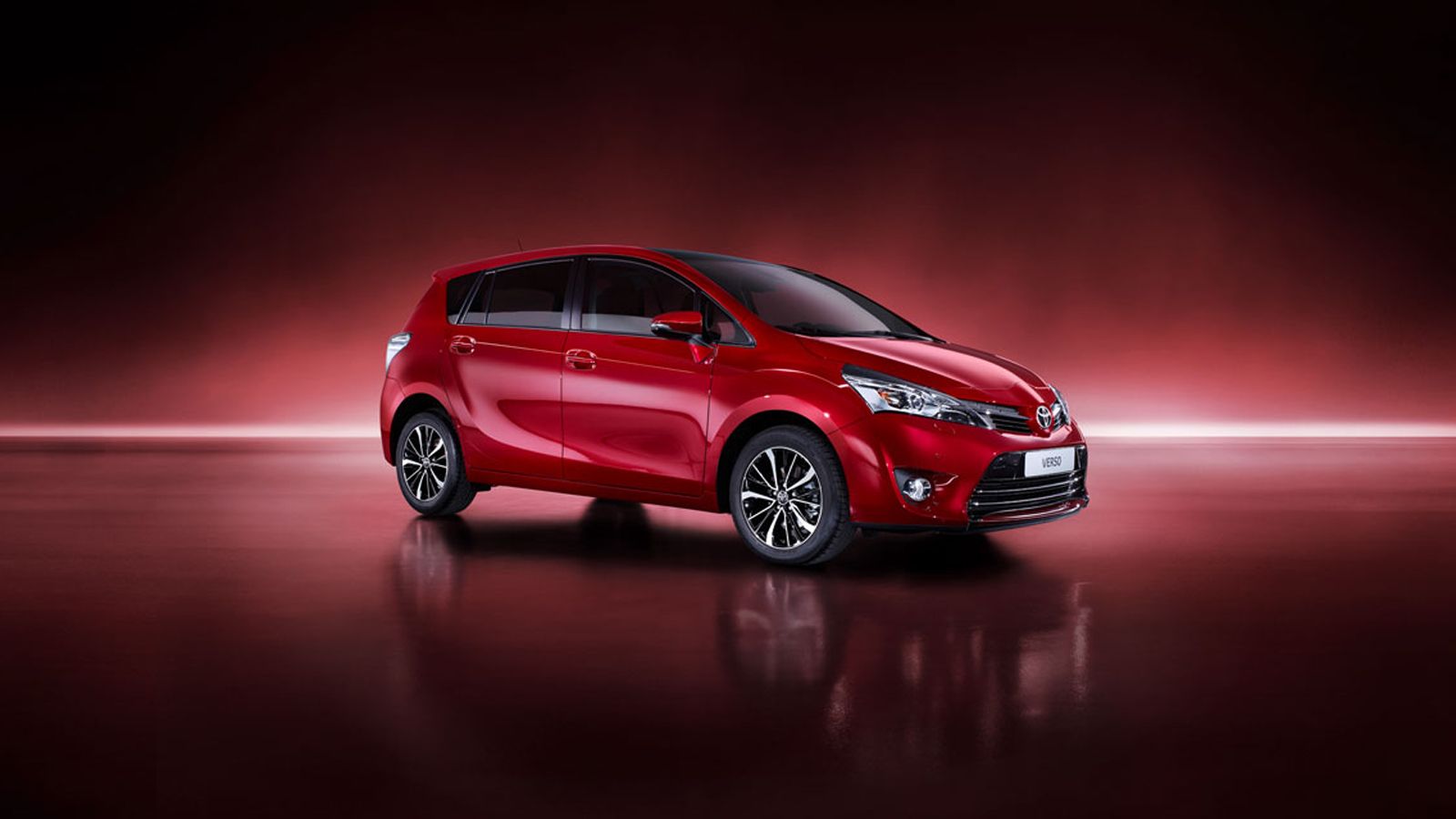 Και το Toyota Safety Sense μπαίνει στο παιχνίδι των ανανεώσεων. Ποιο μοντέλο θα το έχει στο βασικό του εξοπλισμό;