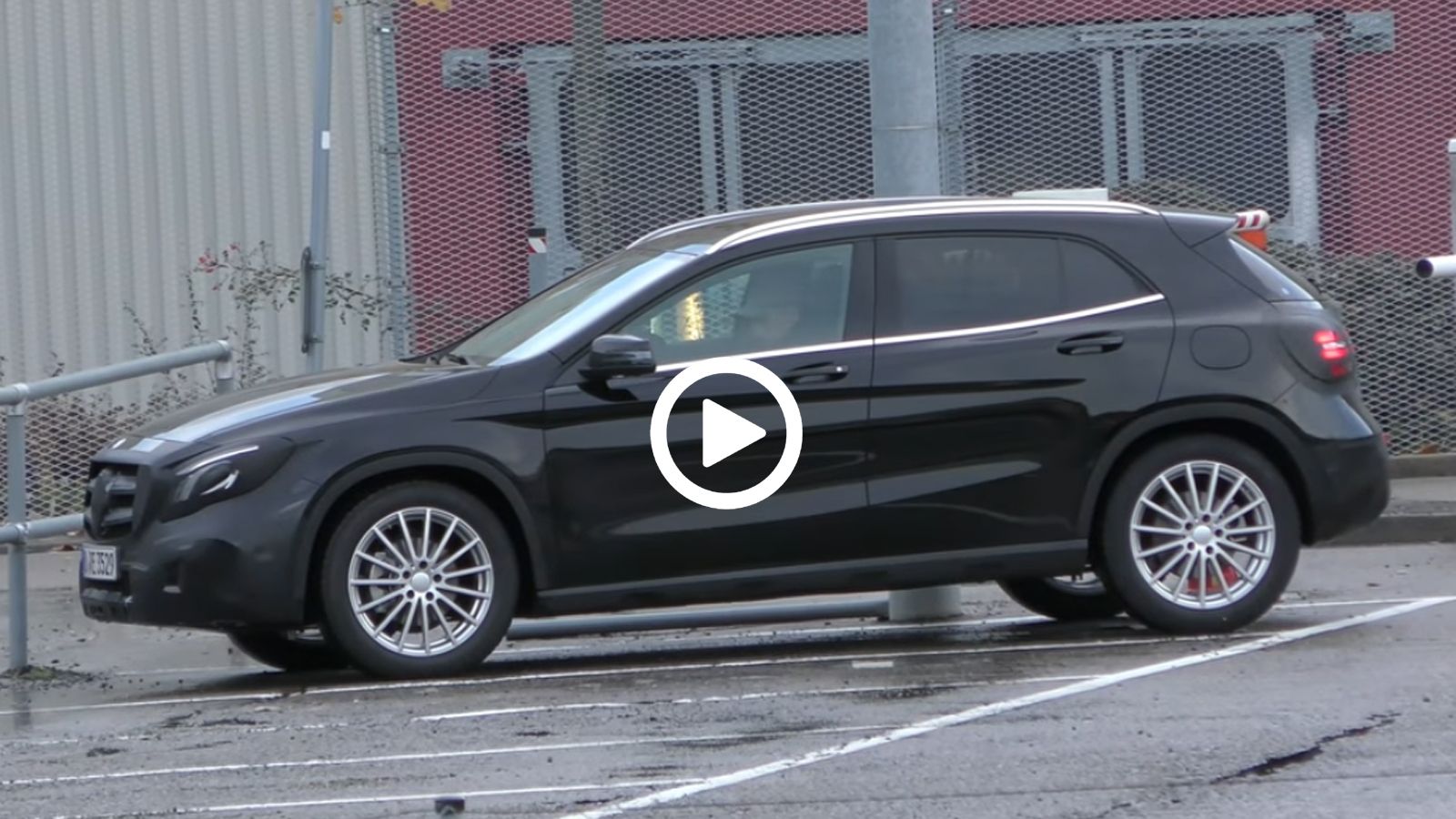 SPY VIDEO: Ανανεωμένη Mercedes GLA