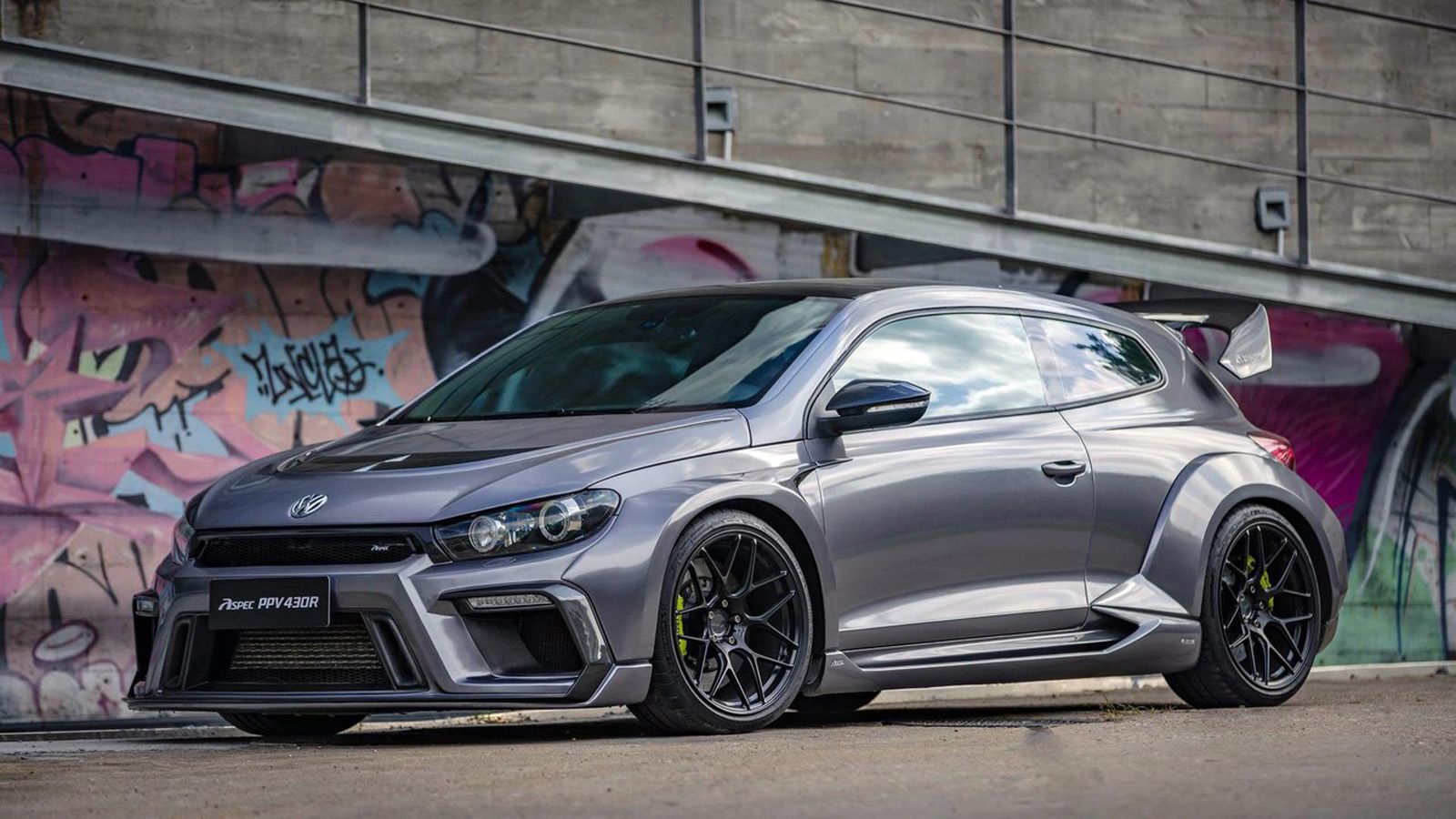 Η πρόταση της Aspec για τη βελτίωση του Scirocco R περιλαμβάνει ένα πολύ «αγριεμένο» body κιτ και μηχανικές βελτιώσεις, που εκτοξεύουν την ιπποδύναμή 
