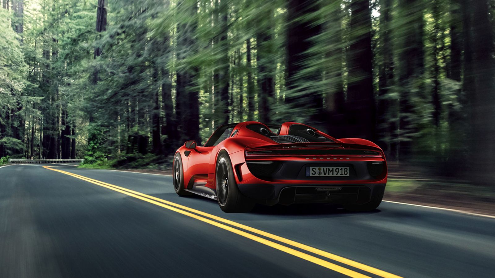 Όταν λανσαρίστηκε η 918 έκανε νέο ρεκόρ στο Nurburgring «γράφοντας»χρόνο 6:57.