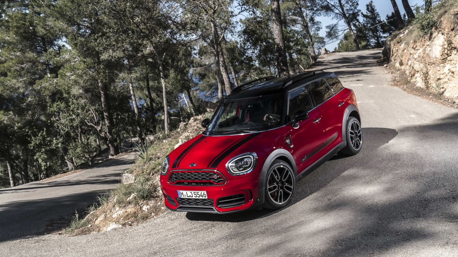 Προαιρετικά θα μπορεί να εξοπλιστεί με οθόνη 8.8 ιντσών.