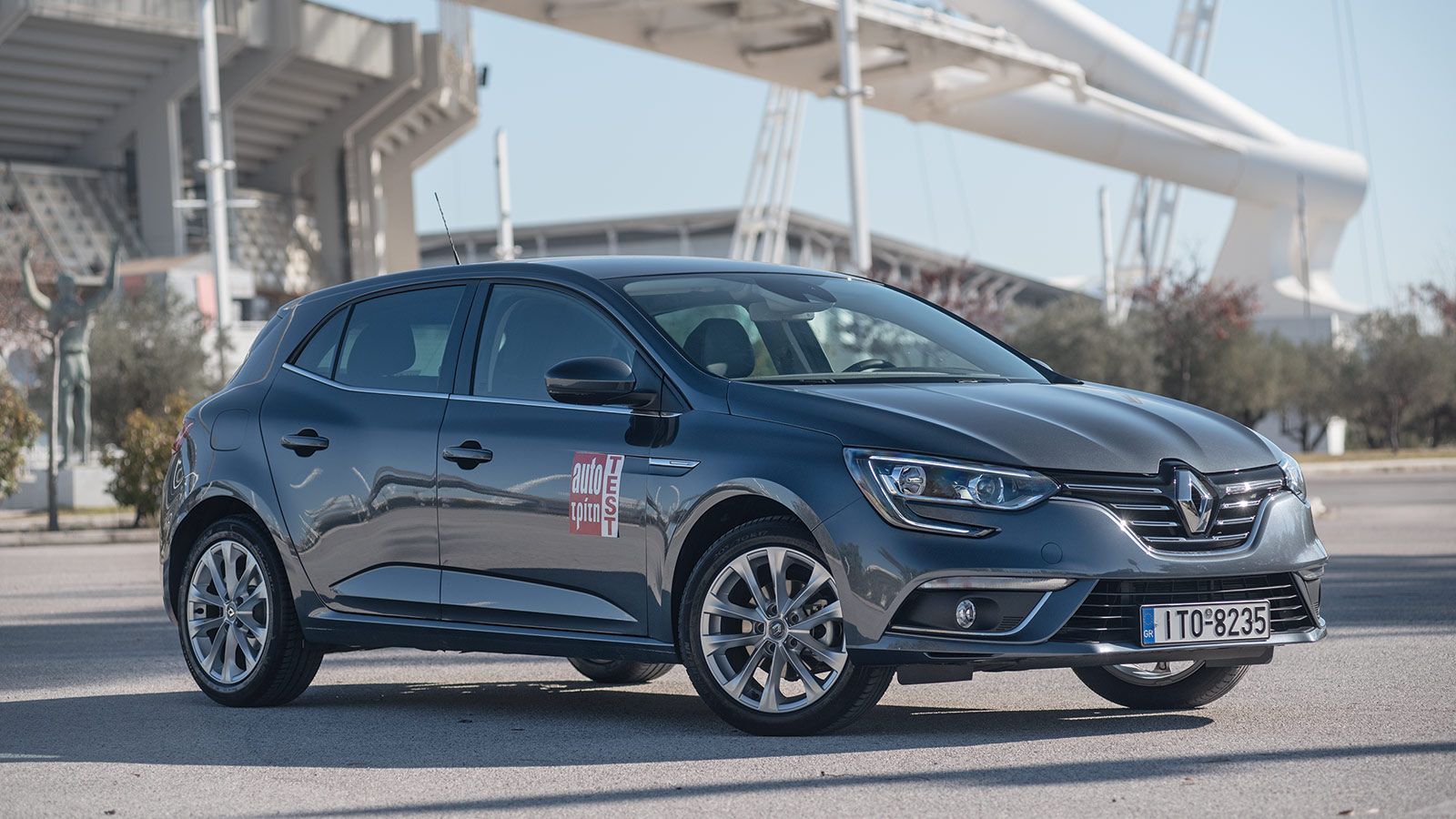 Το νέο Megane εκφράζει απόλυτα το νέο μότο της Renault, που είναι το «passion for life».