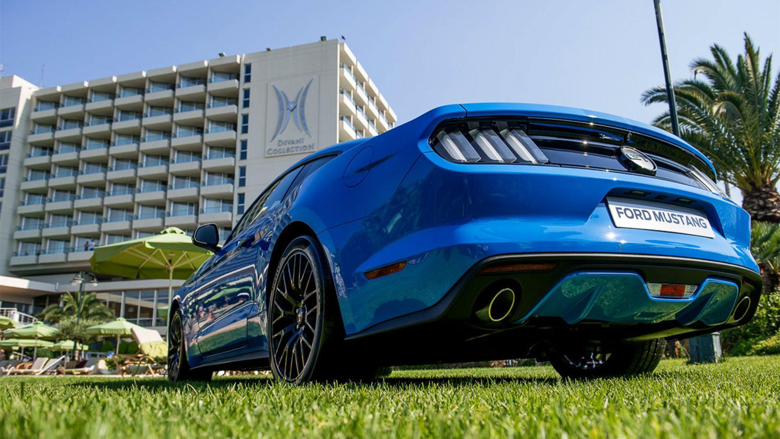 Για τις ανάγκες του «θεσμού» η εταιρεία είχε επιστρατεύσει πάνω από 100 αυτοκίνητα.