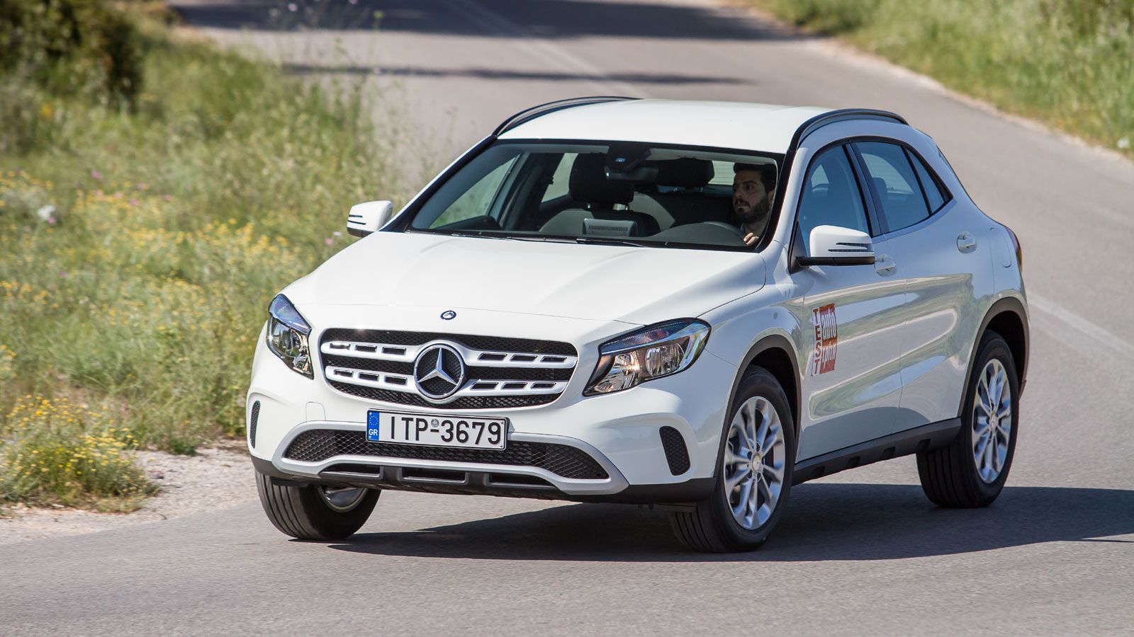 Δοκιμάζουμε την ανανεωμένη Mercedes GLA 200 με τον turbo κινητήρα χωρητικότητας 1,6 λτ. και απόδοση 156 ίππων. Πως τα καταφέρνει στο δρόμο; Πόσο κοστί