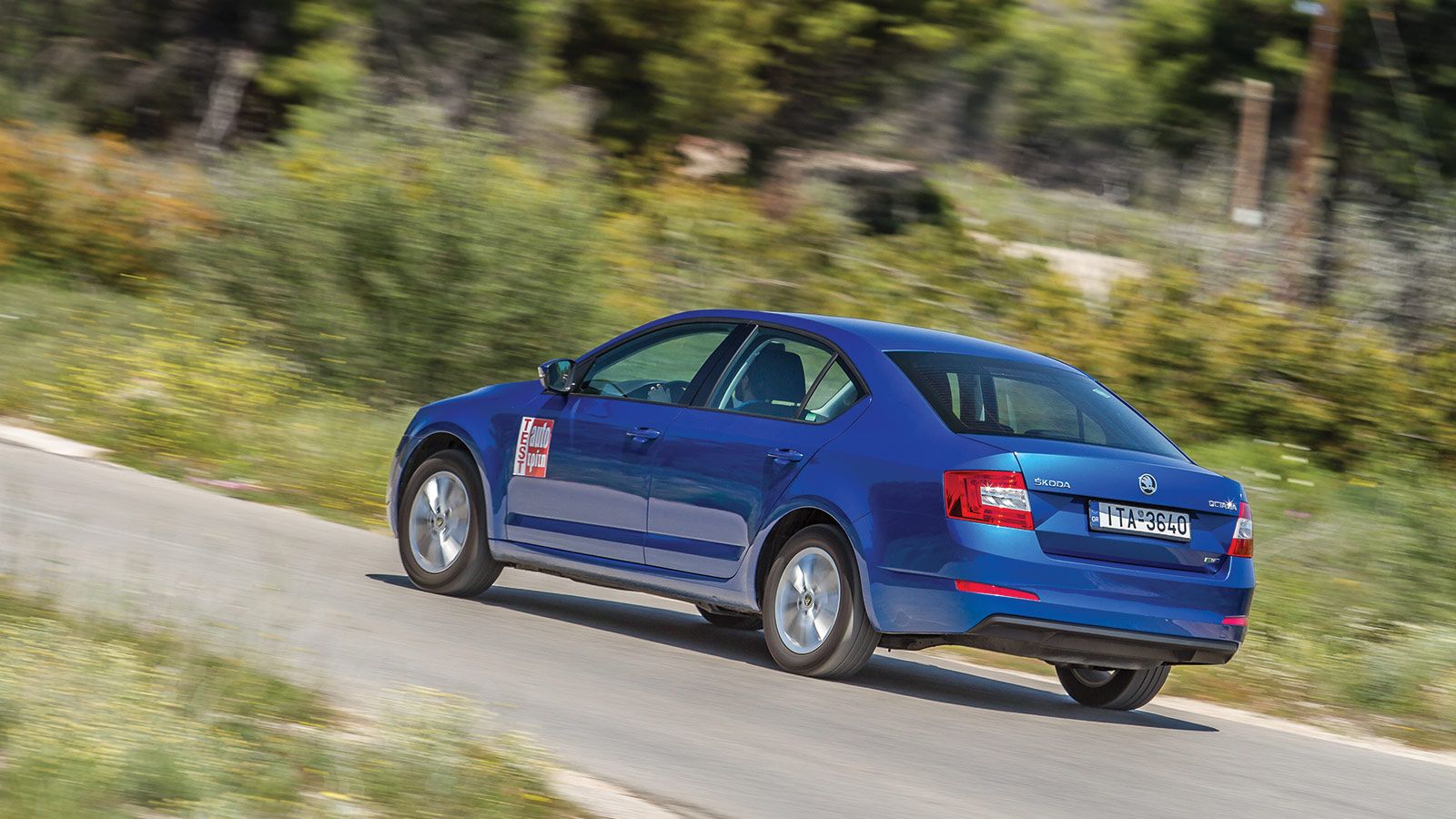 H αεριοκίνητη Skoda Οctavia διακρίνεται για τη σταθερότητα, το σίγουρο «πάτημά», αλλά και τη στιβαρή αίσθηση που χαρίζει σε οδηγό και επιβάτες.