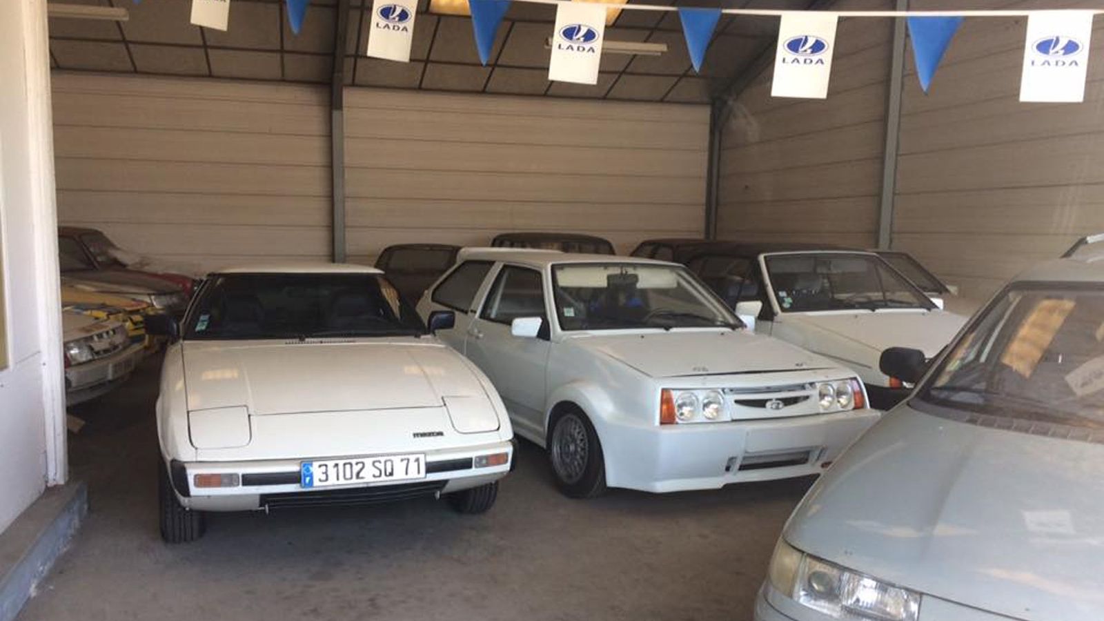 Το κέντρο αυτό βρέθηκε στο Macon της Γαλλίας.