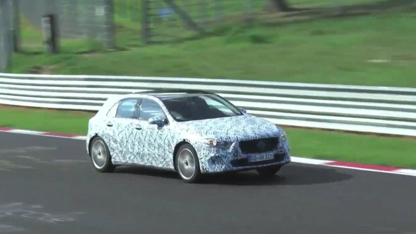 Η γκάμα των κινητήρων αναμένεται να αποτελείται από τρικύλινδρους στις βασικές εκδόσεις μέχρι ισχυρούς τετρακύλινδρους υπερτροφοδοτούμενους στα 2.0 λτ