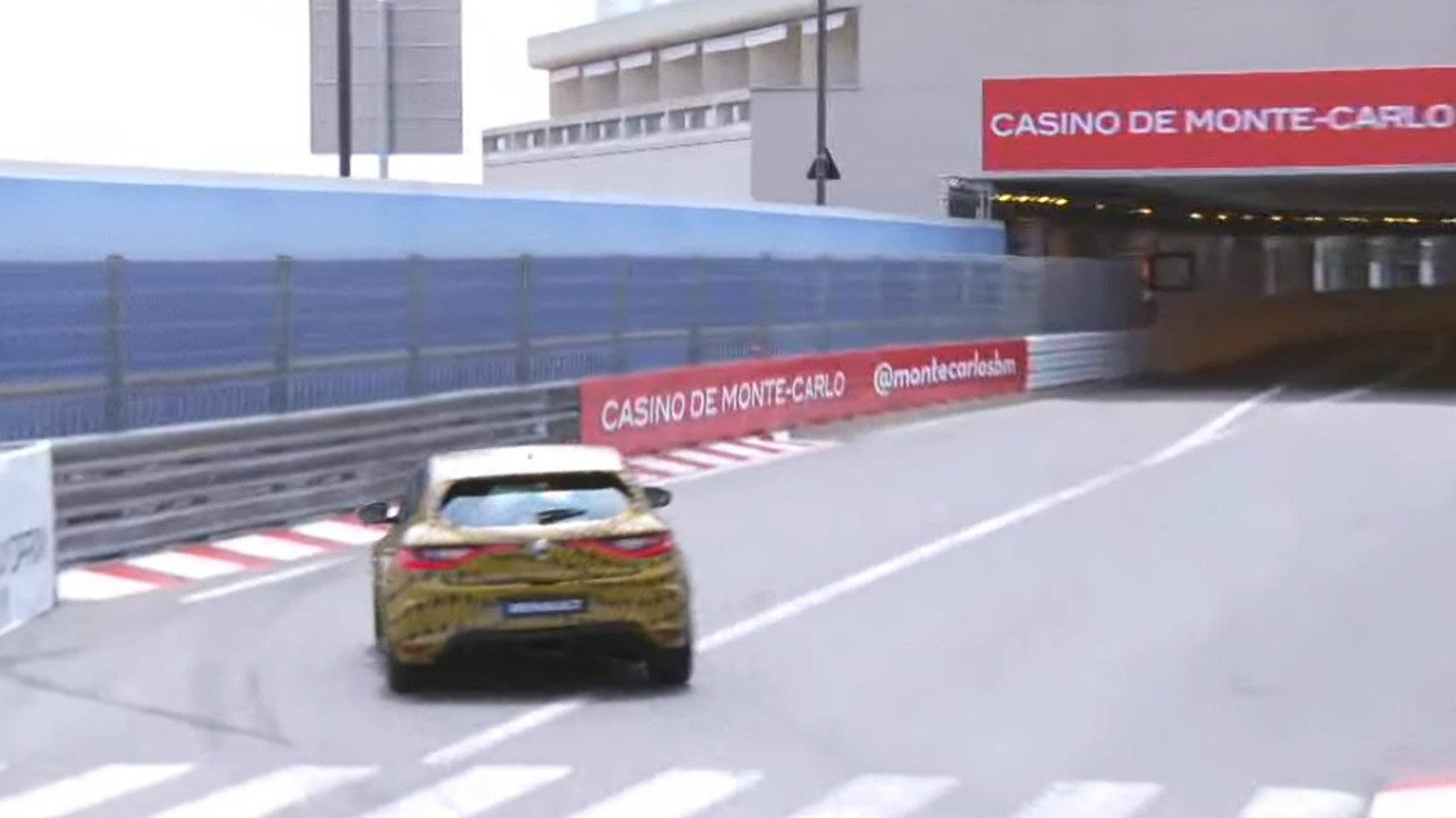 H Renault δεν αποκάλυψε λεπτομέρειες, εκτός από το γεγονός ότι για πρώτη φορά θα προσφέρει την επιλογή ανάμεσα σε χειροκίνητη και αυτόματη μετάδοση δι