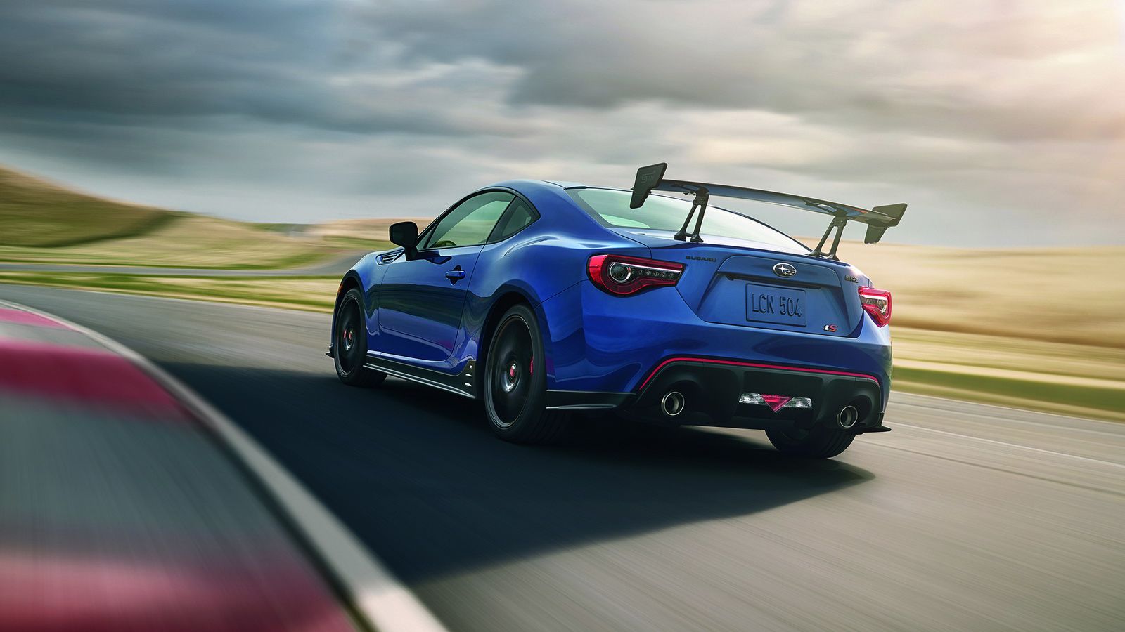 Η Subaru παρουσιάζει το νέο BRX tS των 500 αντιτύπων που απευθύνεται στις Η.Π.Α. και το οποίο θα είναι προσανατολισμένο περισσότερο στη χρήση εντός πί