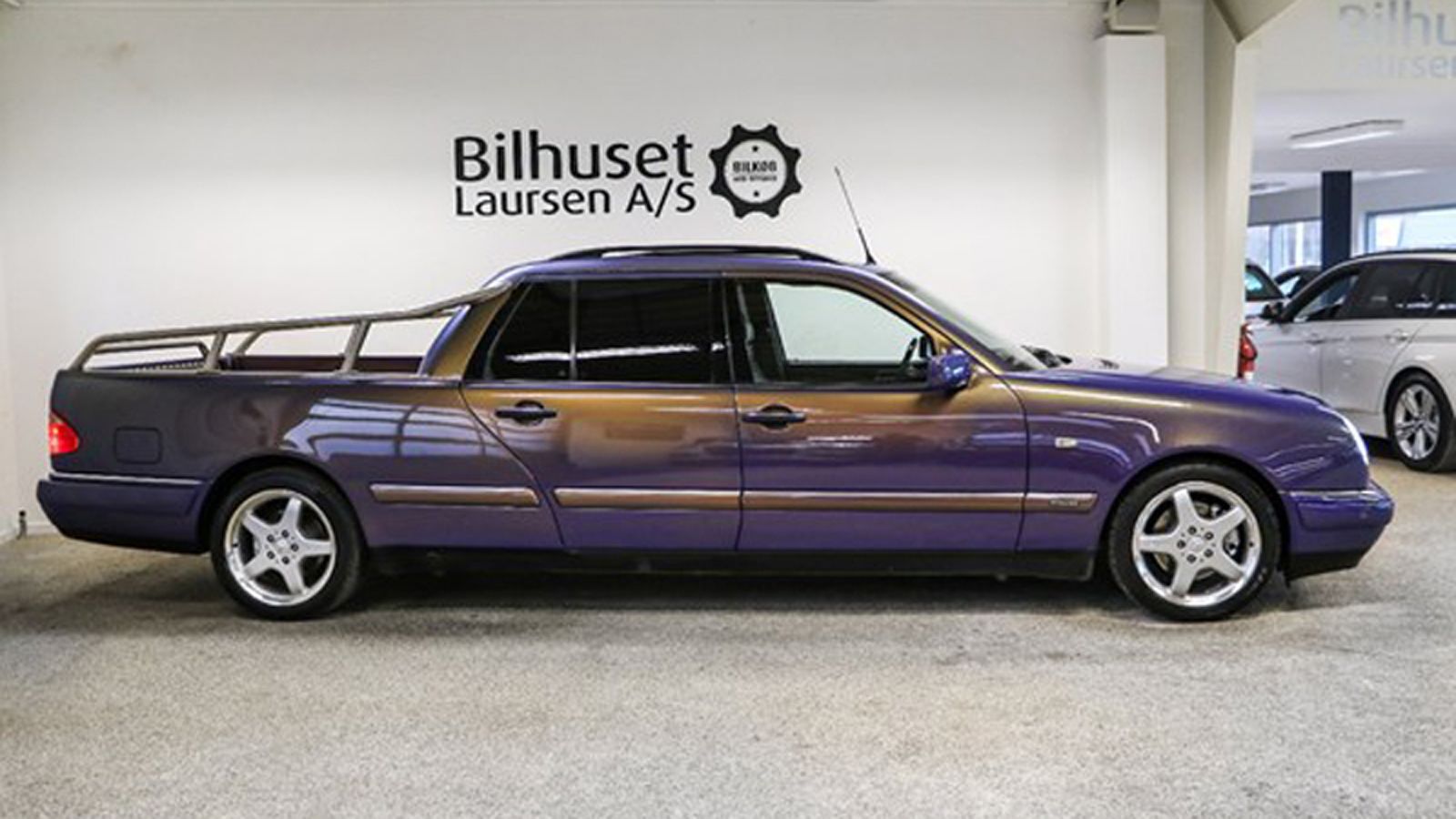 Οι Δανοί πήραν μια E280 station wagon του 1999 (γενιά W210) και την μετέτρεψαν σε ένα pick-up. Για να συμβεί αυτό και για να είναι το αυτοκίνητο ̷