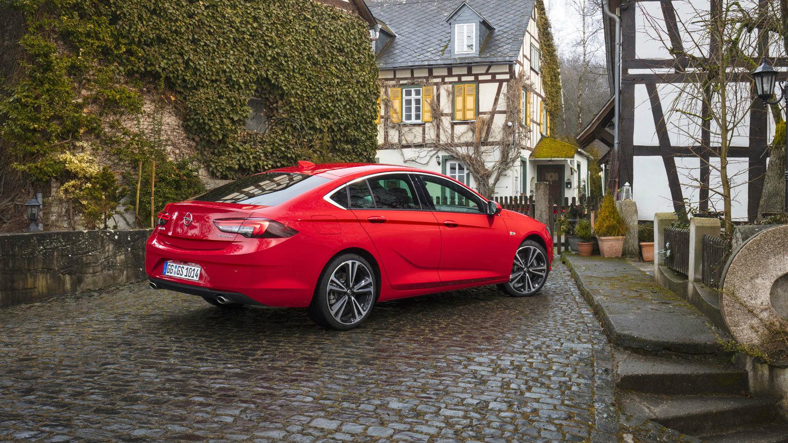 Η πλήρως νέα σχεδίαση έχει βοηθήσει σημαντικά στη βελτίωση του αεροδυναμικού συντελεστή ο οποίος βρίσκεται πλέον στο εντυπωσιακά χαμηλό Cd: 0,26.