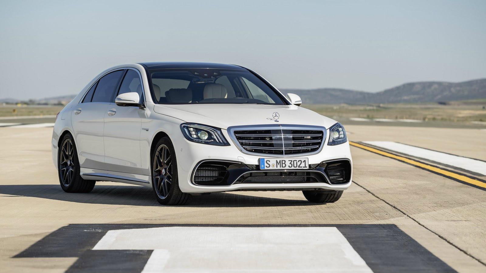 Η κορυφαία επιλογή είναι αυτή της AMG S63 που αντί για τον 5.5 λίτρων διπλό turbo κινητήρα V8 θα έχει ένα μηχανικό σύνολο  4.0 λίτρων απόδοσης έως και