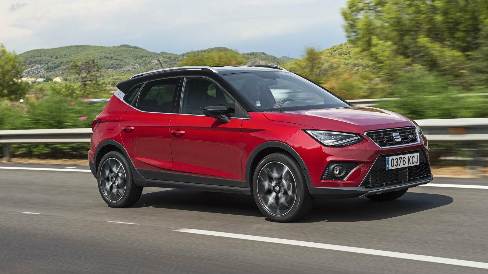 Οδηγούμε το νέο SEAT Arona στους δρόμους της Βαρκελώνης και σας αναφέρουμε...