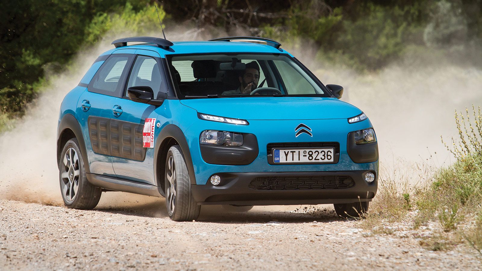Δοκιμάζουμε το C4 Cactus με τον 1.600άρη BlueHDI κινητήρα απόδοσης 100 ίππων και με Grip Control.