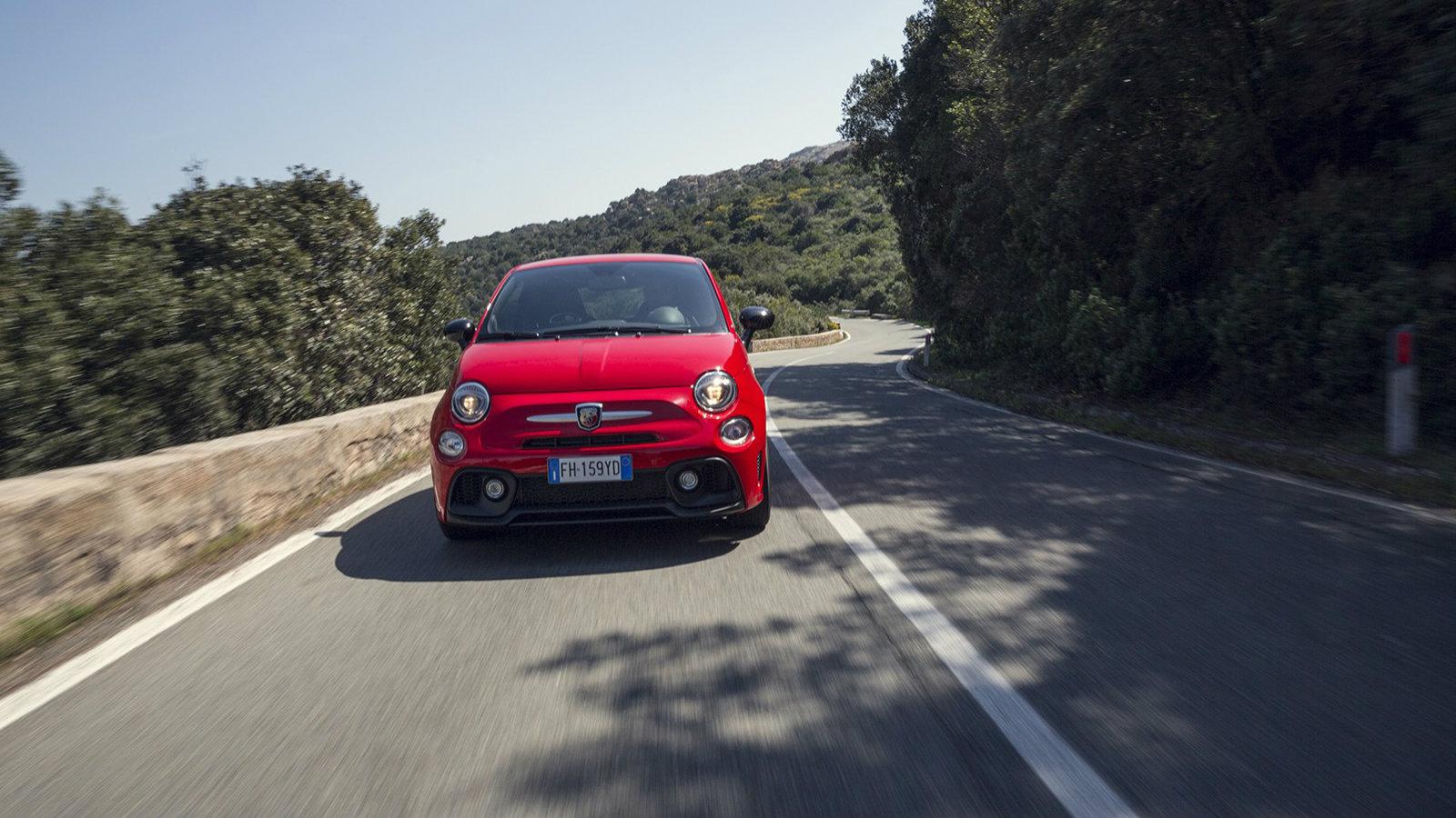 Ένα πολύ όμορφο μικρό Abarth είναι το 595 Pista.