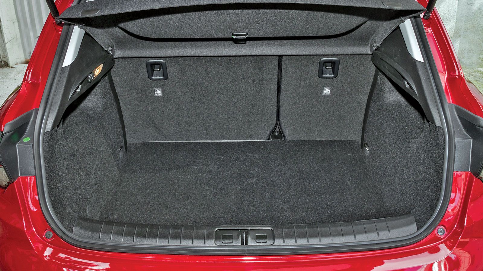 Ο χώρος αποσκευών του Tipo είναι ο μεγαλύτερος στην κατηγορία με όγκο 440 λίτρων. 