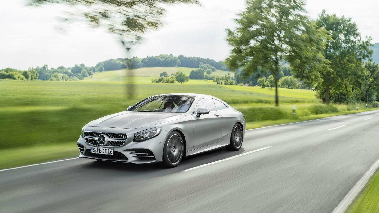 Λίγους μήνες μετά την ανανέωση που δέχτηκε η Mercedes S-Class, ήρθε και η σειρά των μοντέλων coupe και cabriolet να λάβουν τα νέα χαρακτηριστικά από τ