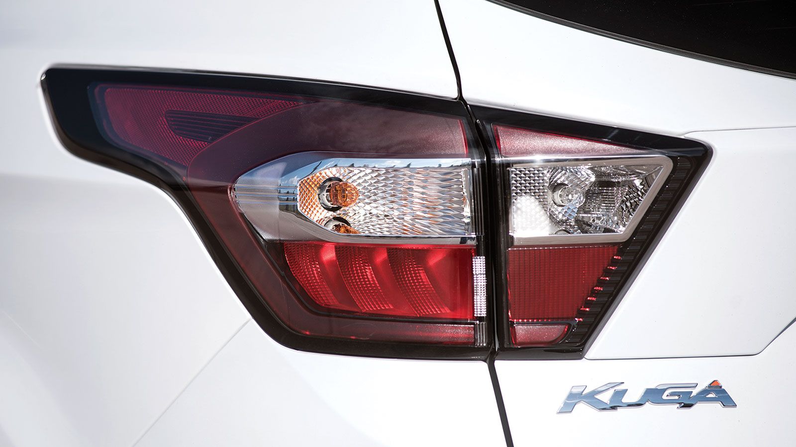 Έτσι ξεχωρίζει το look του νέου Ford Kuga ST-Line.