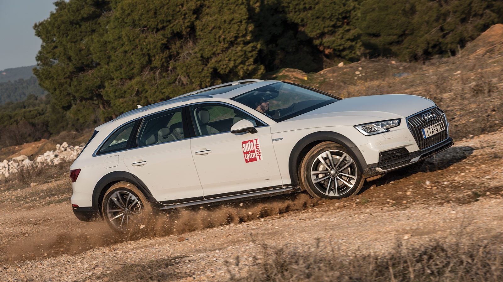 Δοκιμάζουμε το Audi A4 allroad quattro με τον δίλιτρο turbo diesel κινητήρα απόδοσης 190 ίππων, ο οποίος συνδυάζεται με το αυτόματο 7άρι S-Tronic κιβώ