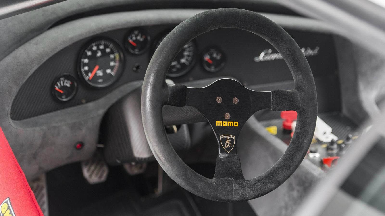 To Diablo GTR έκανε το ντεμπούτο του στην Έκθεση Αυτοκινήτου της Μπολόνια το 1999.