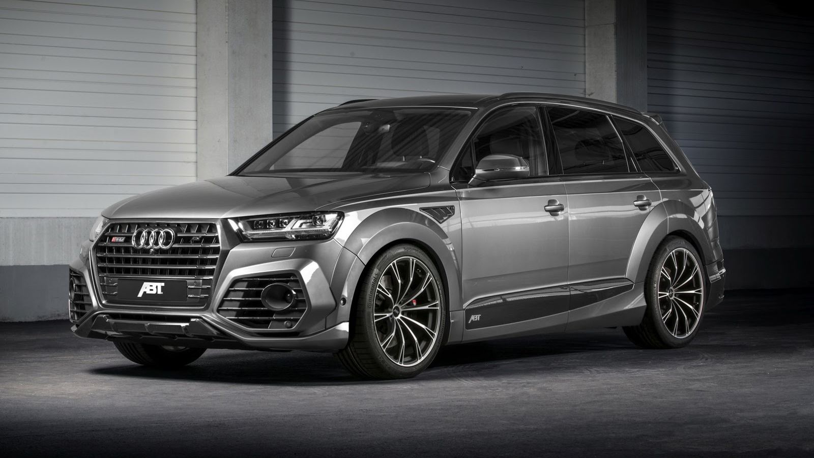 H ABT Sportsline παρουσίασε πέρσι το Δεκέμβριο την τεχνική αναβάθμιση του Audi SQ7, ενώ στην έκθεση της Γενεύης θα μας δείξει το πλήρες «πακέτο», με ν