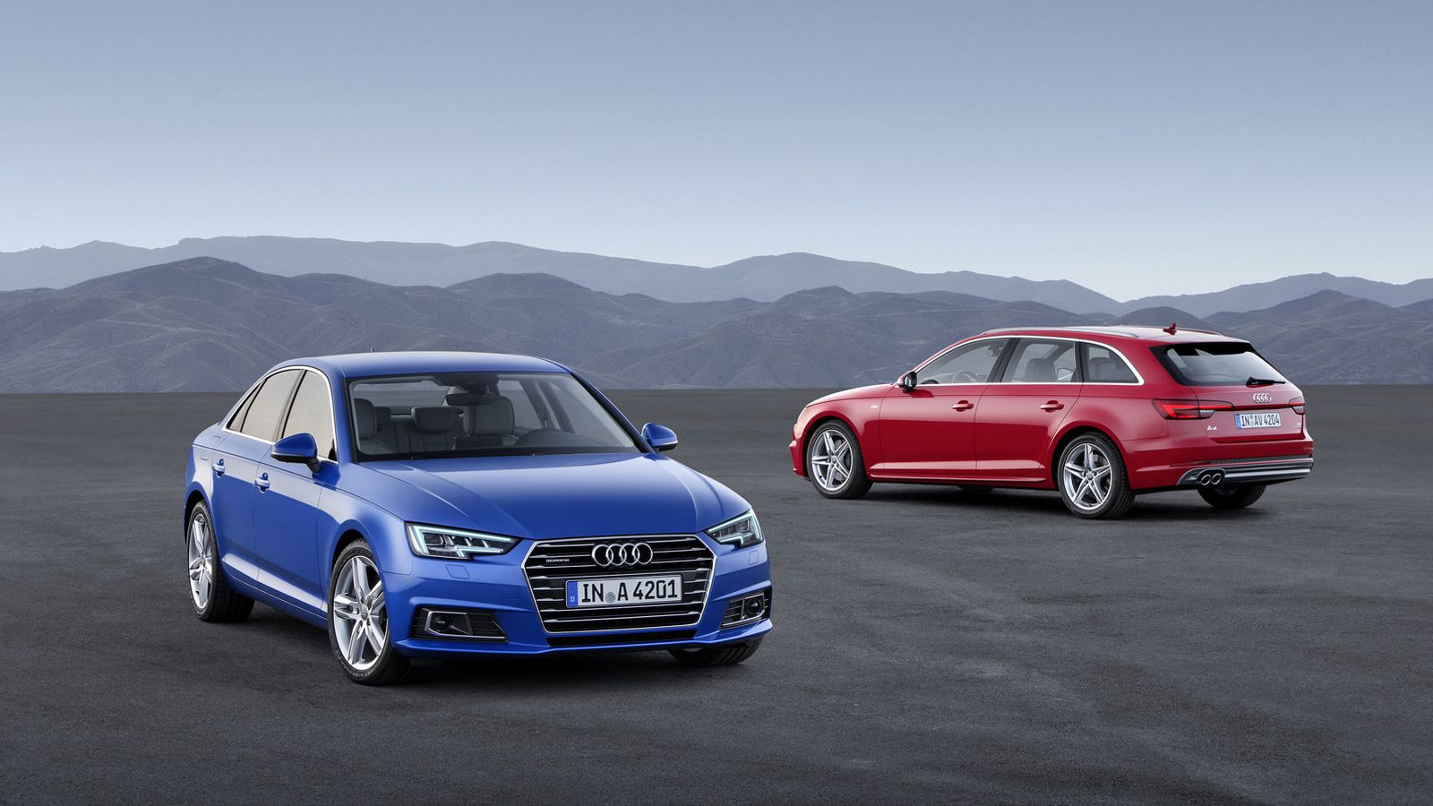 Έχοντας άνοδο σε όλες τις περιοχές, η Audi έκανε πέρσι 1.871.350 πωλήσεις, μια επίδοση που συνιστά ρεκόρ. Ιδιαίτερα δημοφιλές αποδείχθηκε το Audi A4 (