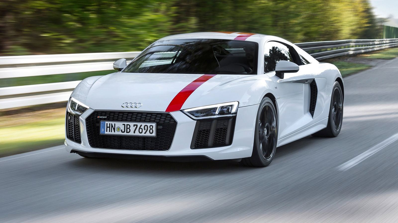 Ο CEO της Audi Sport, Stephan Winkelmann, αποκάλυψε πως το τμήμα επιδόσεων θέλει να έχει ως το 2020, μια γκάμα 16 μοντέλων.