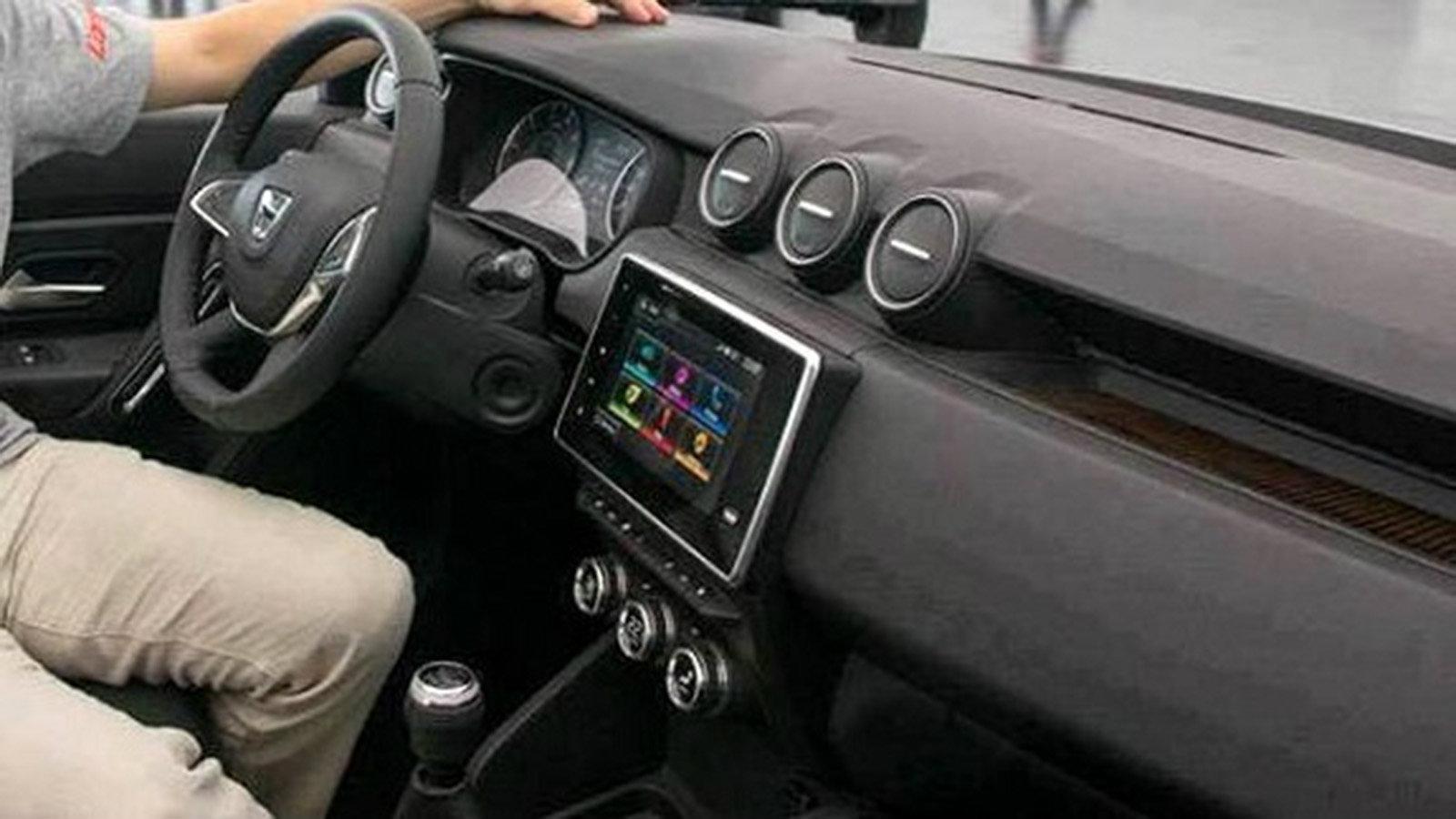 Περισσότερες πληροφορίες σχετικά με τις διαστάσεις και τα μηχανικά σύνολα που θα εξοπλίζουν το νέο Duster αναμένουμε να γίνουν γνωστές λίγο πριν την ε