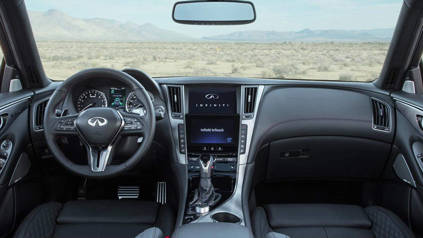 Στα καθίσματα φαίνεται πως έχει δοθεί μεγάλη προσοχή στη λεπτομέρεια.