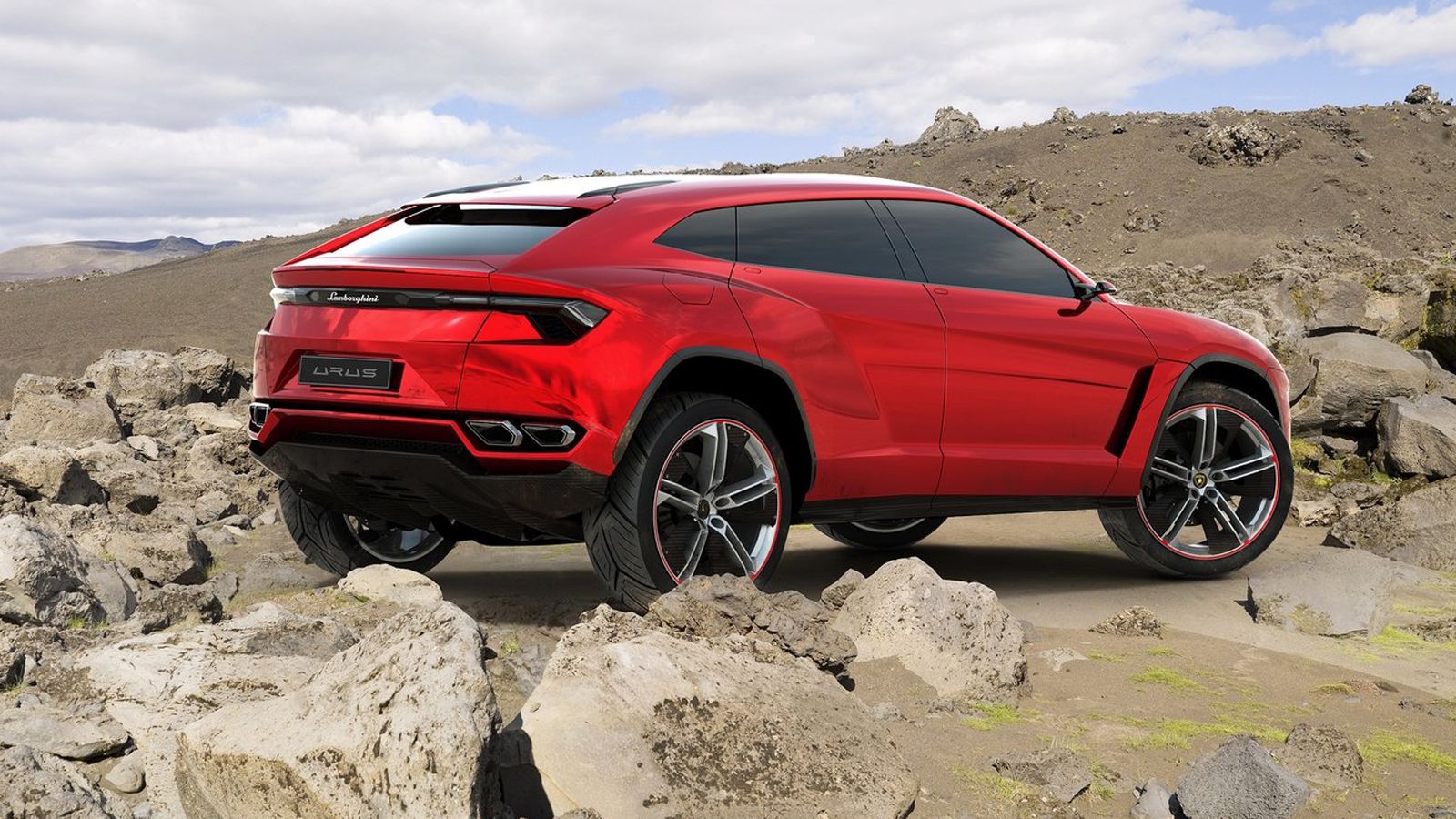 Πάνε πέντε χρόνια από τότε που η Lamborghini μας παρουσίασε το Urus Concept (φωτό), ενώ έχουν περάσει 24 ολόκληρα χρόνια από τότε που σταμάτησε να φτι